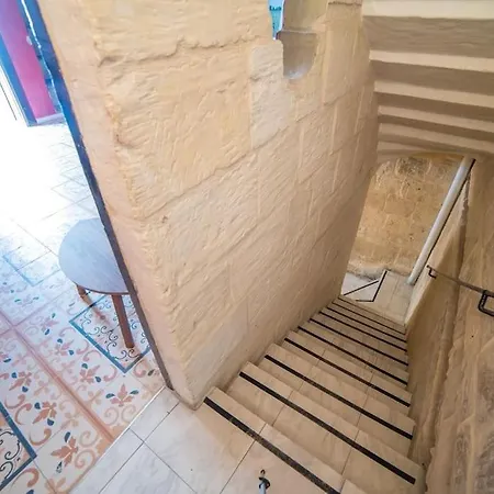 Juf- Juliana's Unique Townhouse Valletta