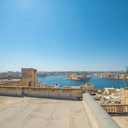 Juf- Juliana's Unique Townhouse Valletta